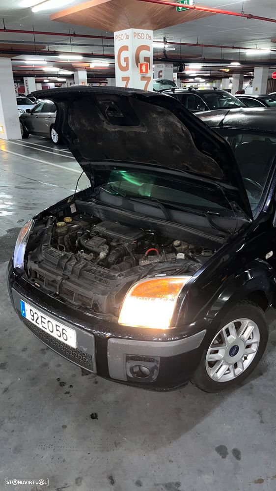 Ford Fusion 1.4 TDCI + - 16