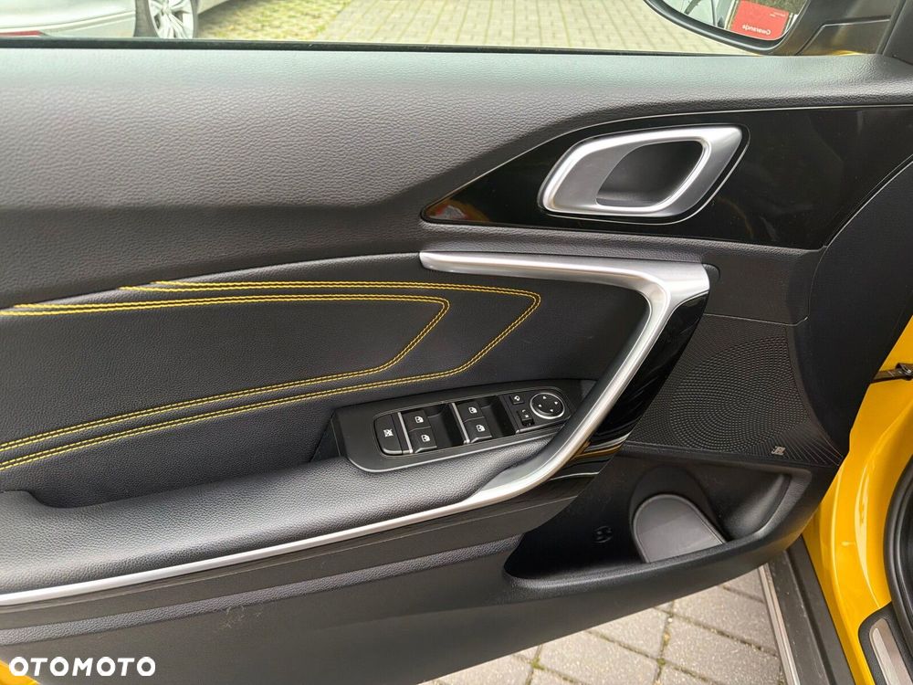 Kia XCeed 1.5 T-GDI MHEV L Business Line DCT - 11