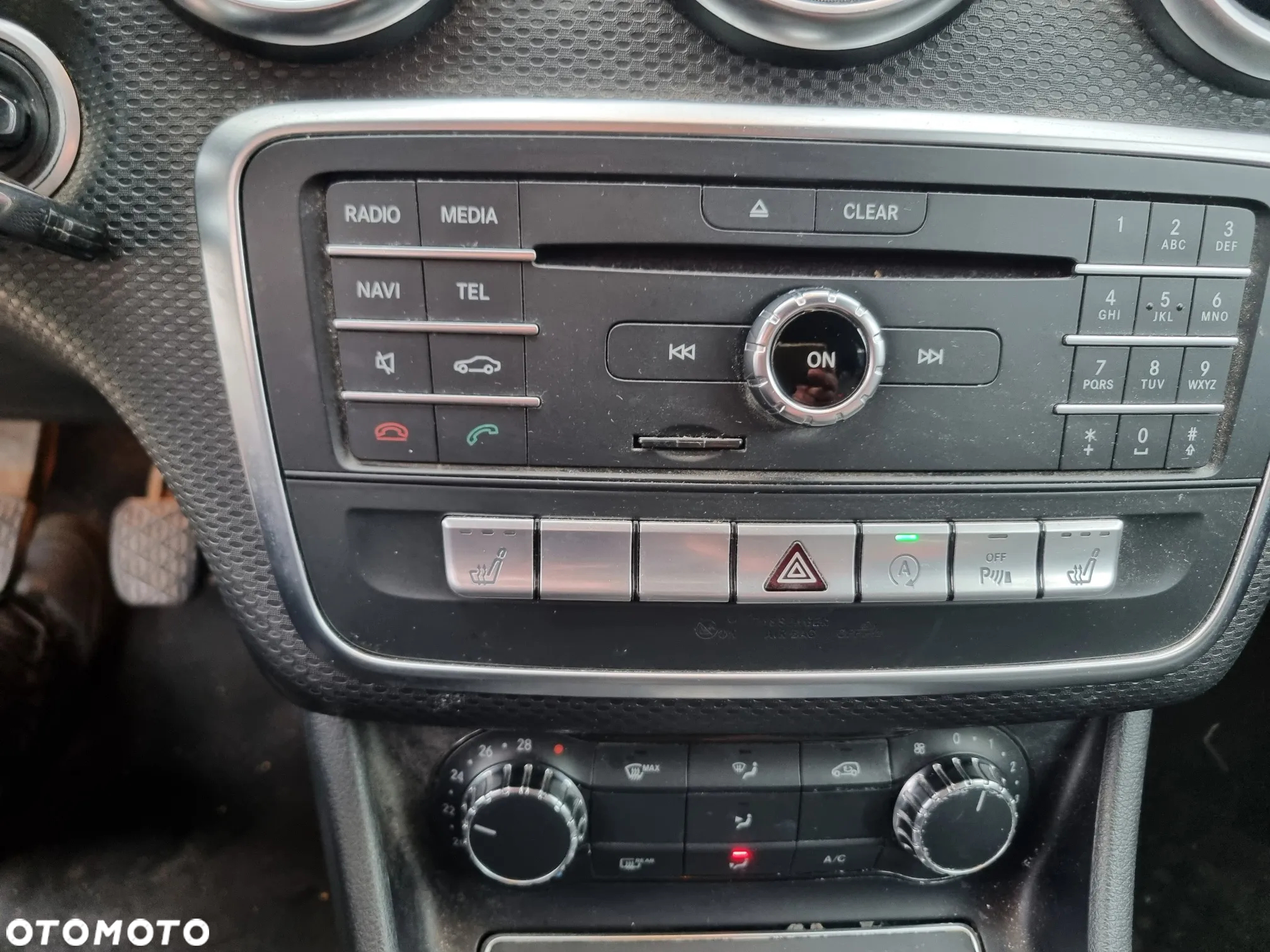 Mercedes-Benz Klasa A 180 (BlueEFFICIENCY) Urban - 12