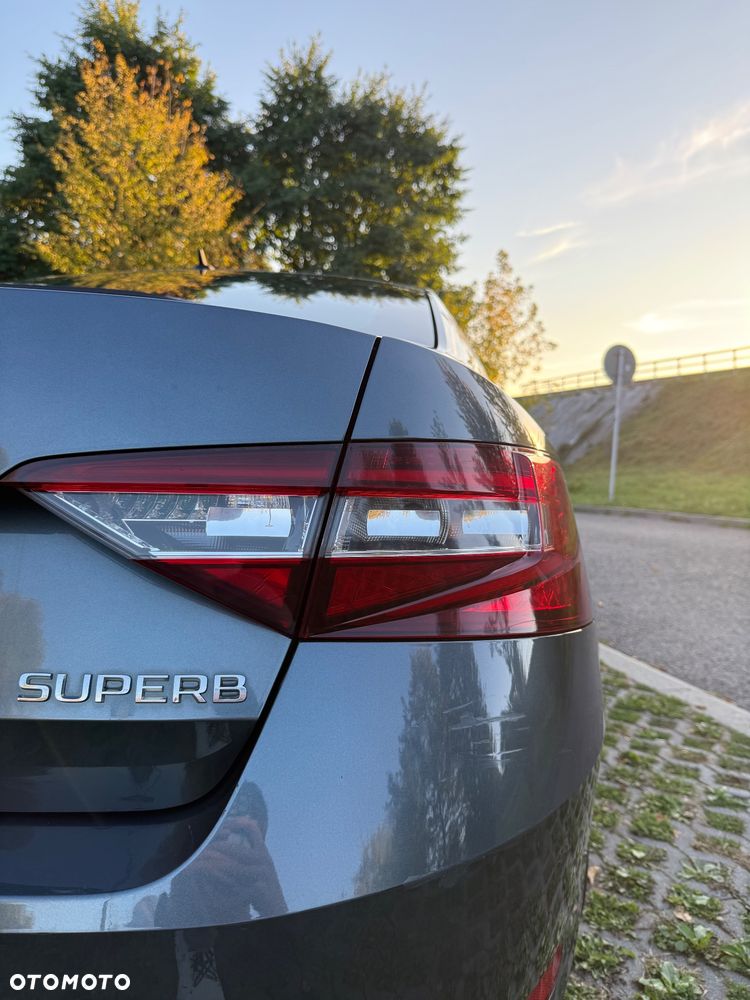 Skoda Superb 1.8 TSI L&K DSG - 13