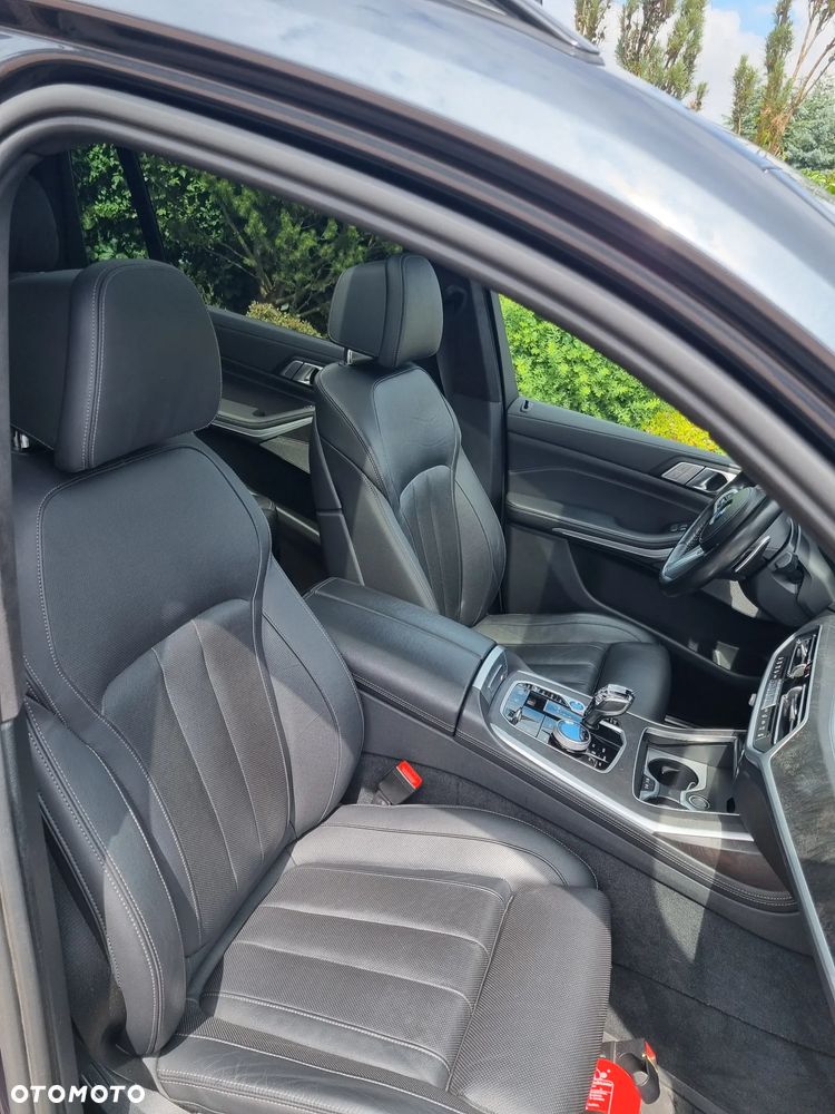 BMW X7 - 17