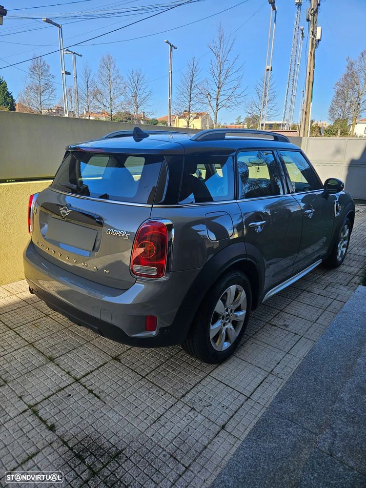 MINI Countryman Cooper SE ALL4 Auto - 2