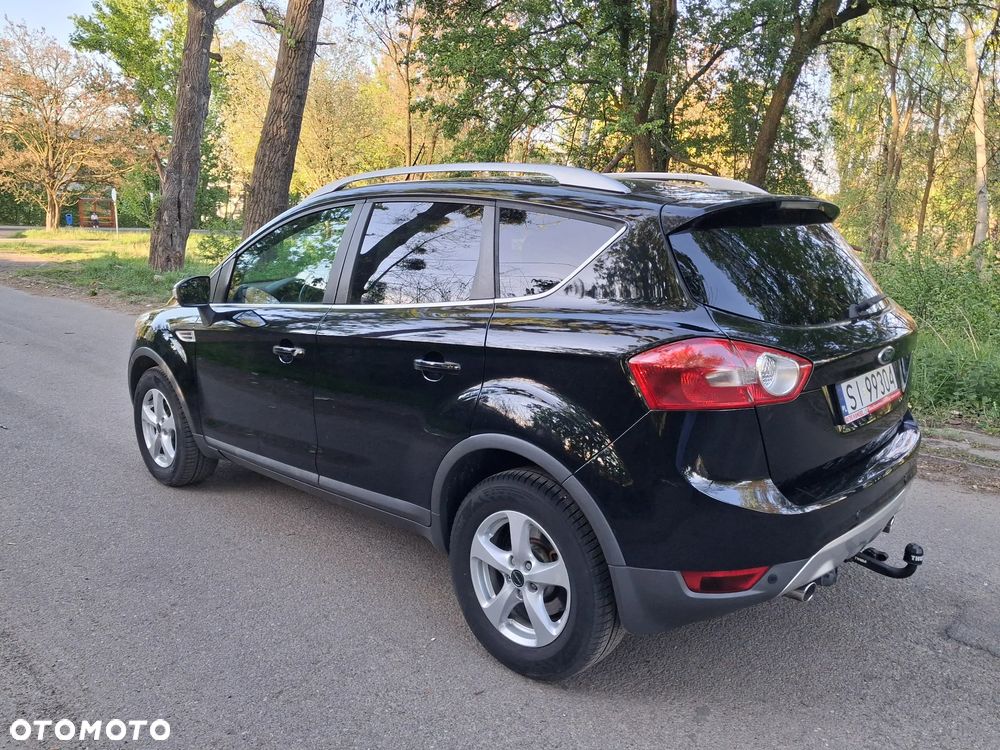 Ford Kuga 2.0 TDCi 2x4 Trend - 4