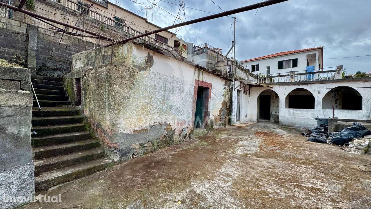 Moradia T2 para reconstrução | Santo António – Funchal - Grande imagem: 3/18