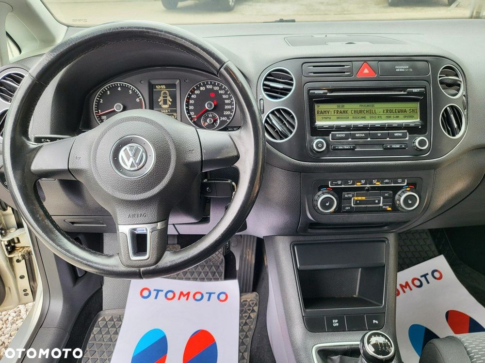 Volkswagen Golf Plus - 17