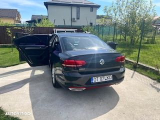Volkswagen Passat 2.0 TDI DSG Comfortline - 4