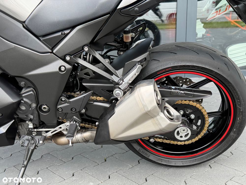 Kawasaki Ninja 1000 SX - 34