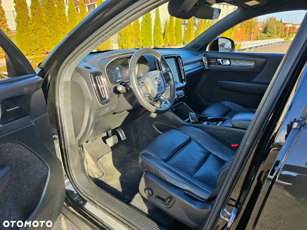 Volvo XC 40 T4 R-Design - 18