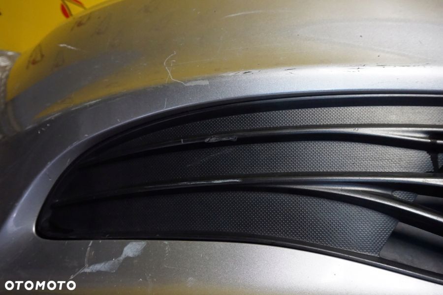 CHRYSLER PACIFICA 2017 - 2020 Zderzak Przód Przedni Kratka Roleta USA - 8