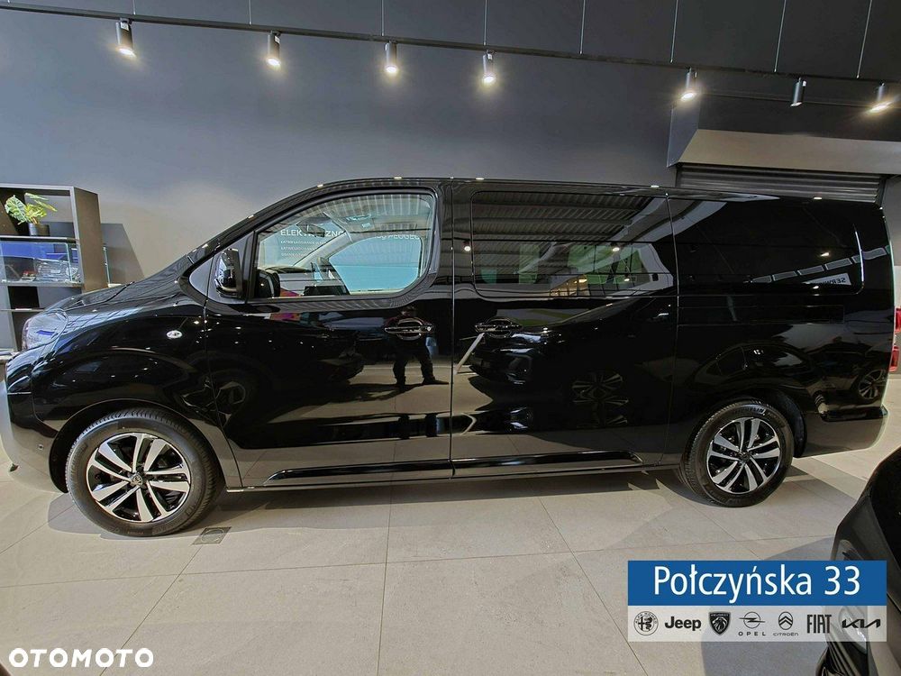 Peugeot Traveller - 2