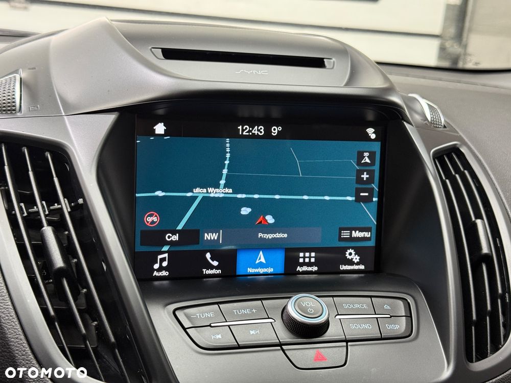 Ford Kuga 1.5 EcoBoost 2x4 Titanium - 21