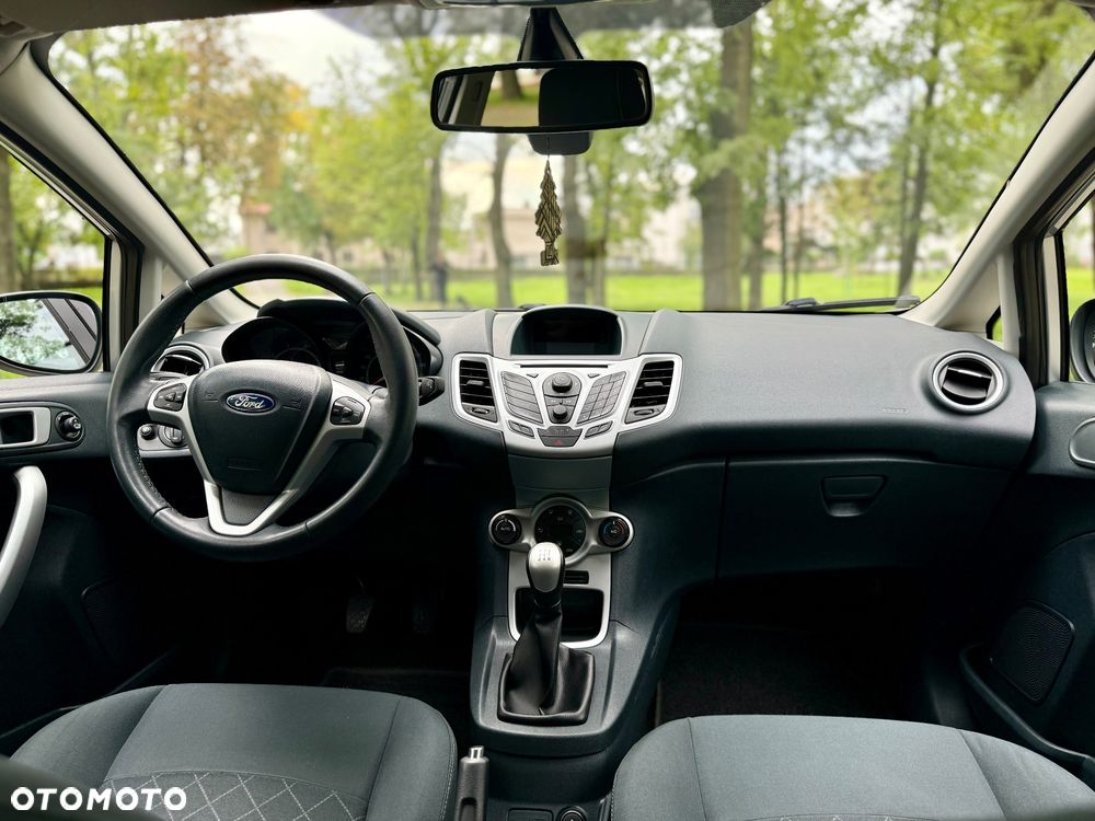 Ford Fiesta 1.25 Viva - 14