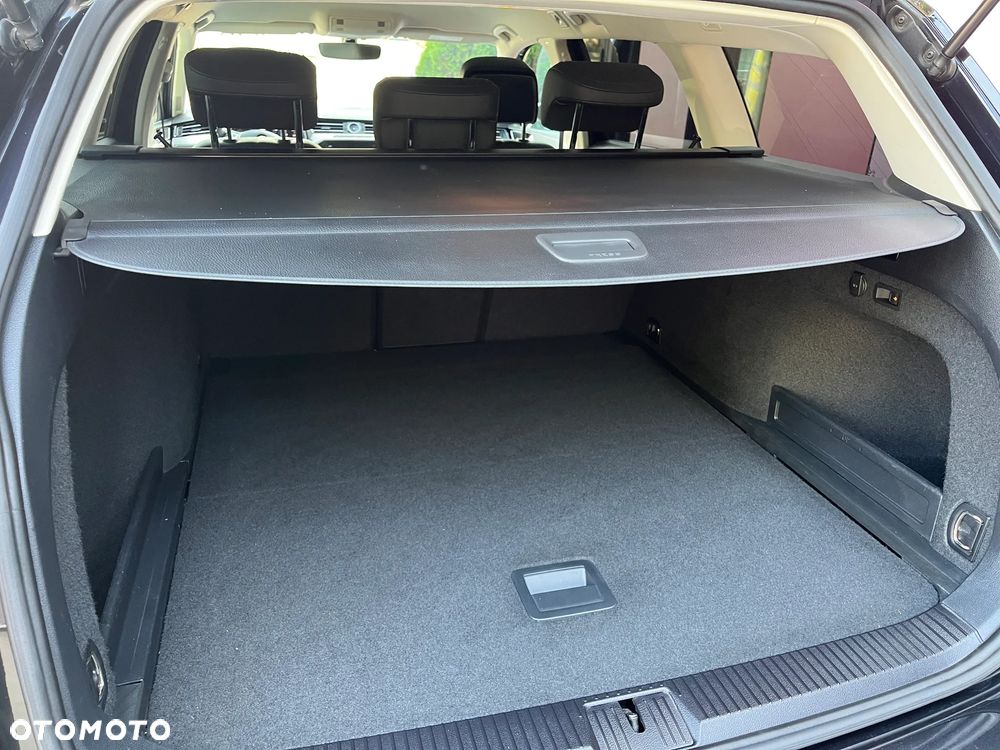 Volkswagen Passat 2.0 TDI SCR (BlueMotion Tech) 4Mot DSG Highline - 22