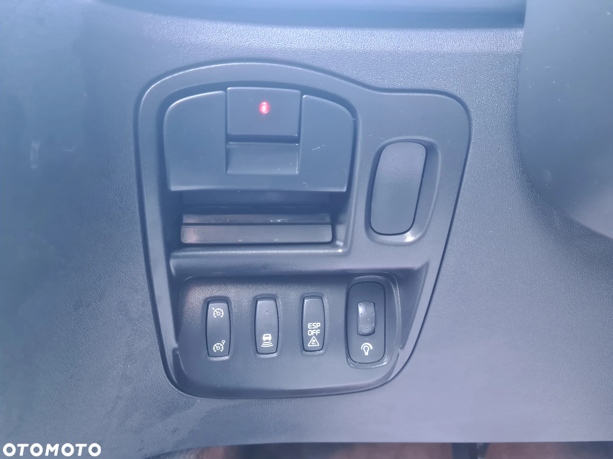 Renault Espace 2.0 dCi 175 FAP Initiale - 21