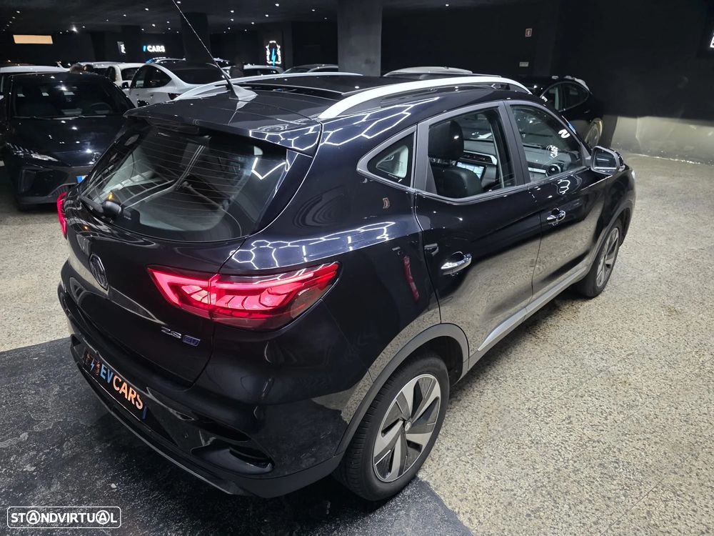 MG ZS Maximal Luxury - 25