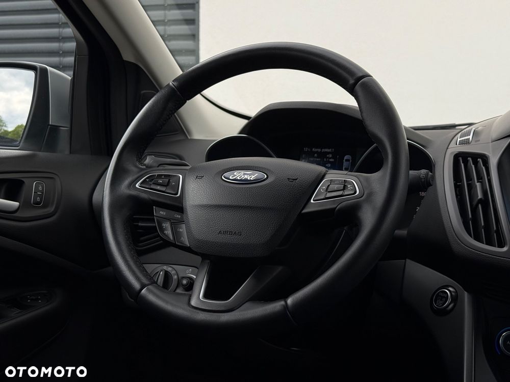 Ford Kuga 1.5 EcoBoost 2x4 Cool & Connect - 10