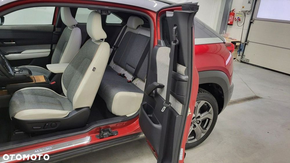 Mazda CX-30 - 23