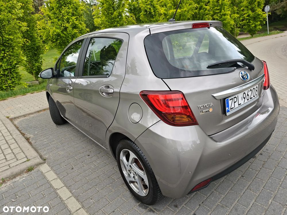 Toyota Yaris Hybrid 100 Premium EU6 - 8