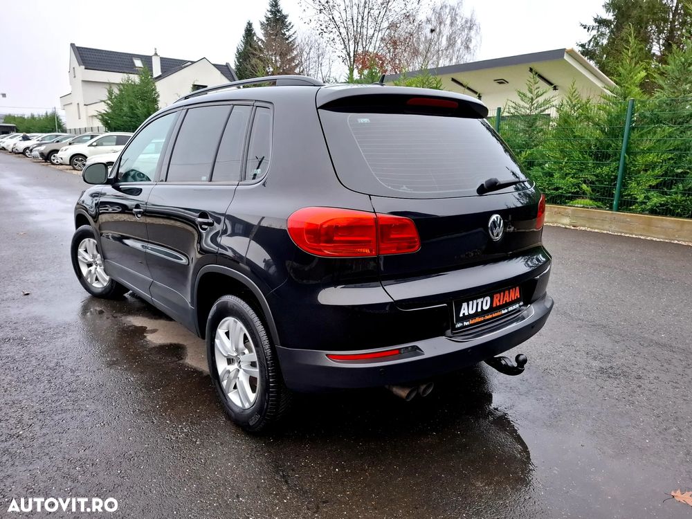 Volkswagen Tiguan 2.0 TDI DPF BlueMotion Technology Trend & Fun - 4