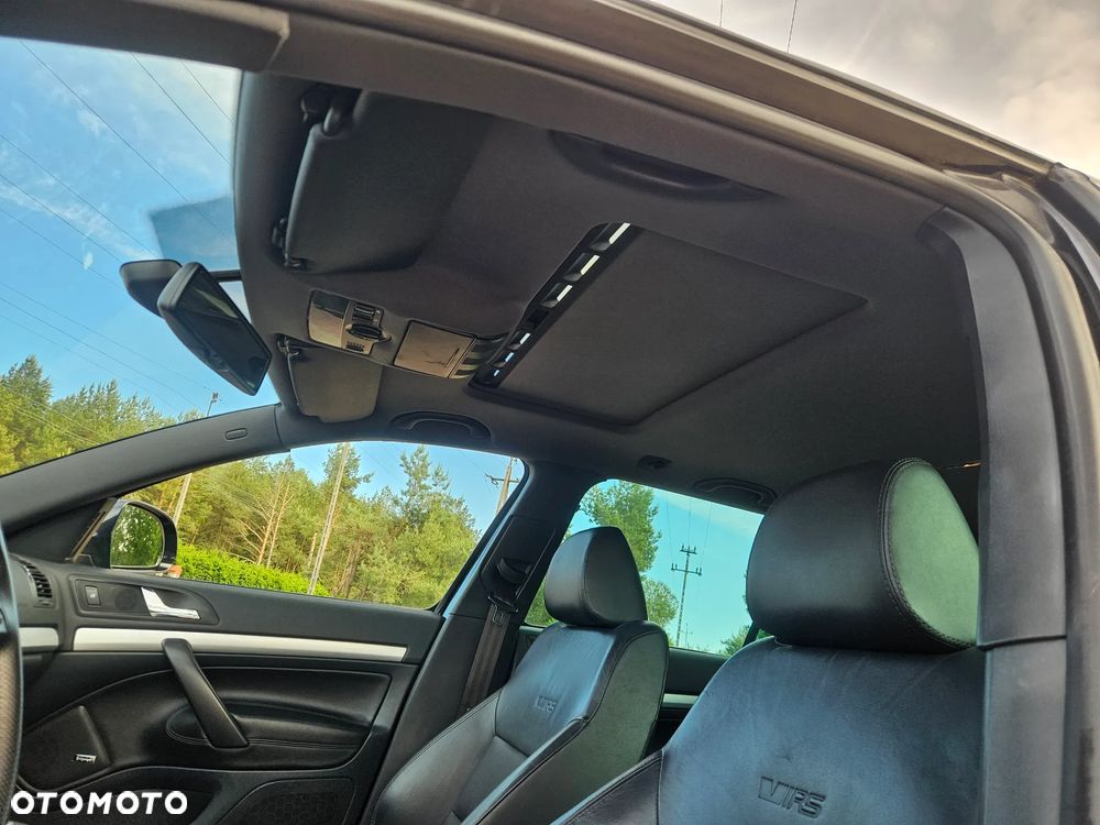 Skoda Octavia 2.0 TDI CR DPF DSG RS - 11
