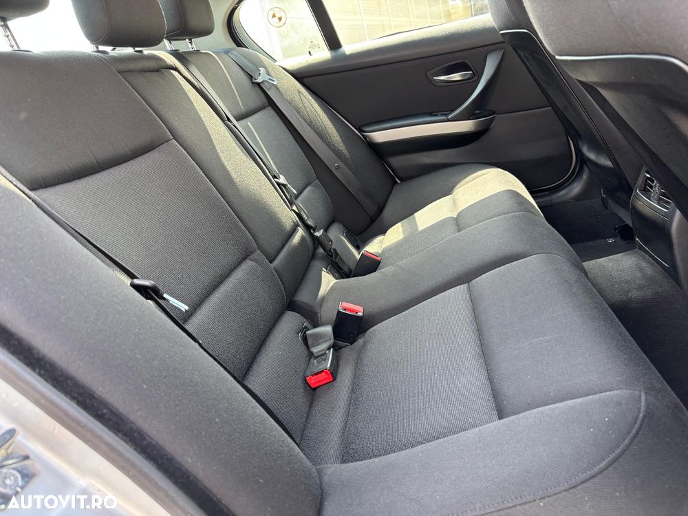 BMW Seria 3 318d DPF - 9