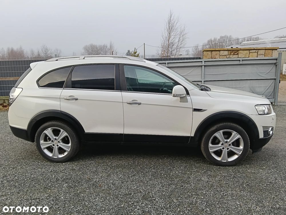 Chevrolet Captiva 2.2 D LT+ - 5