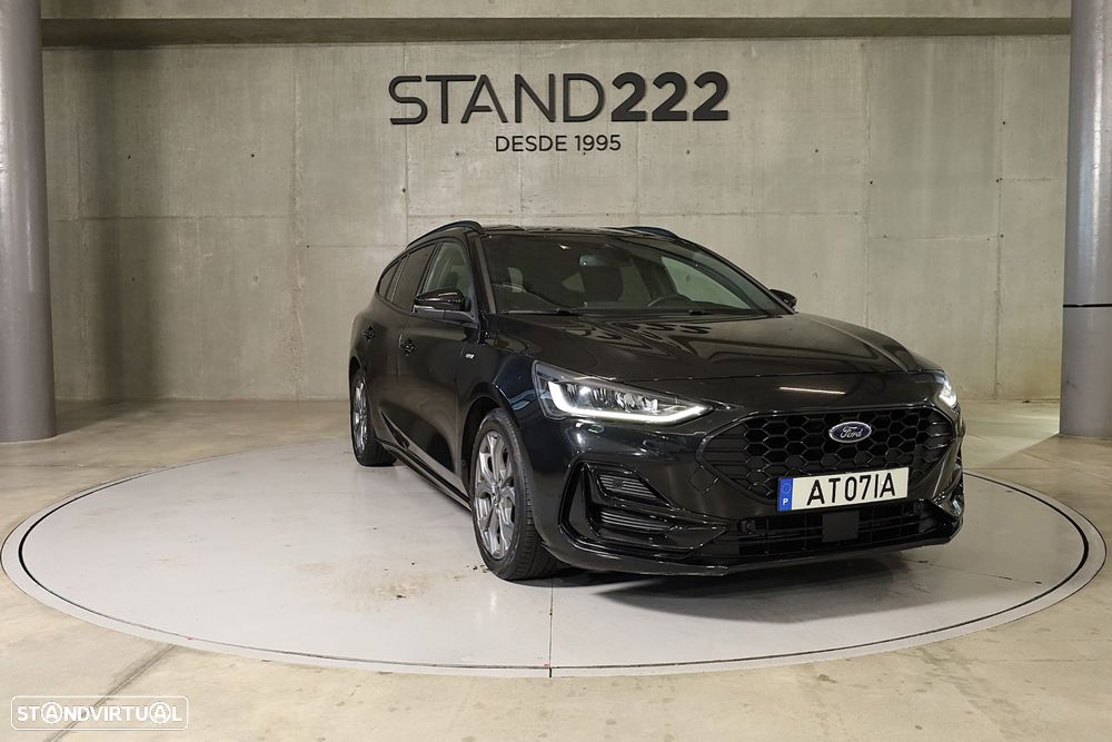 Ford Focus SW 1.0 EcoBoost MHEV ST-Line X - 3