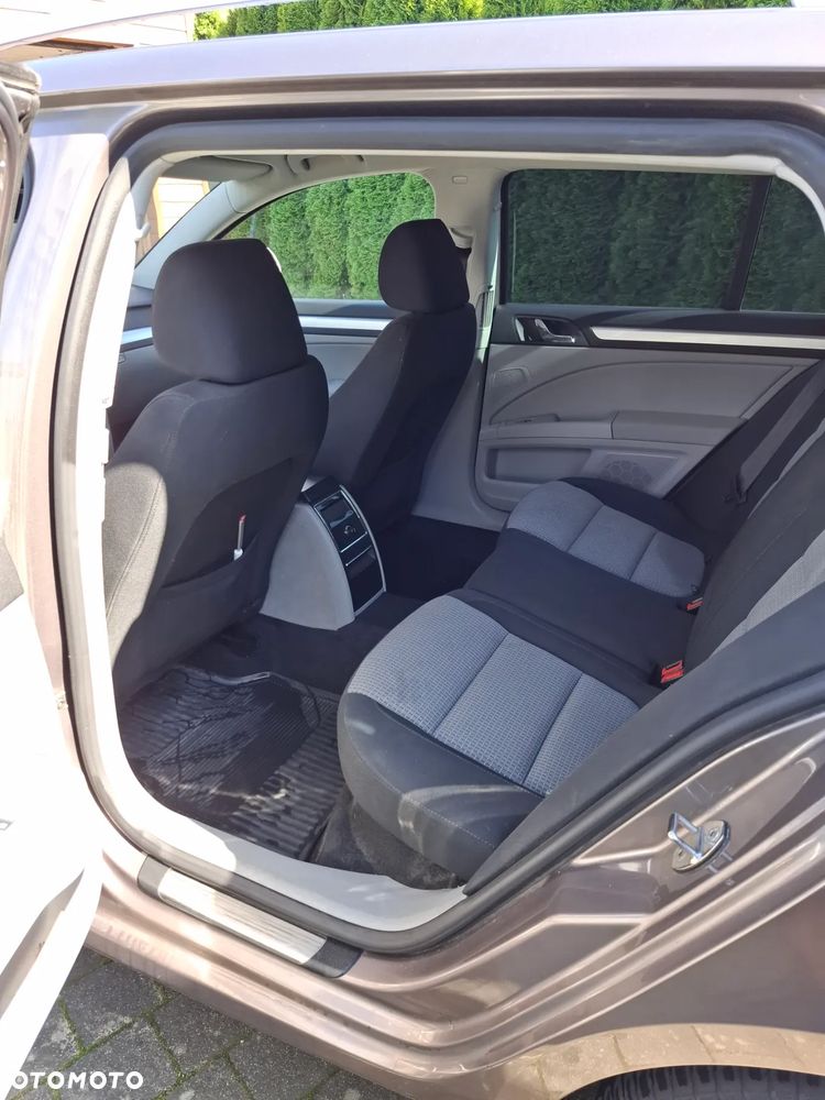 Skoda Superb 2.0 TDI Ambition - 14