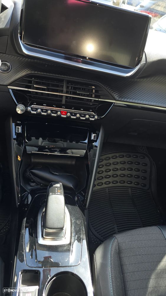 Peugeot e-208 50 kWh Allure - 13
