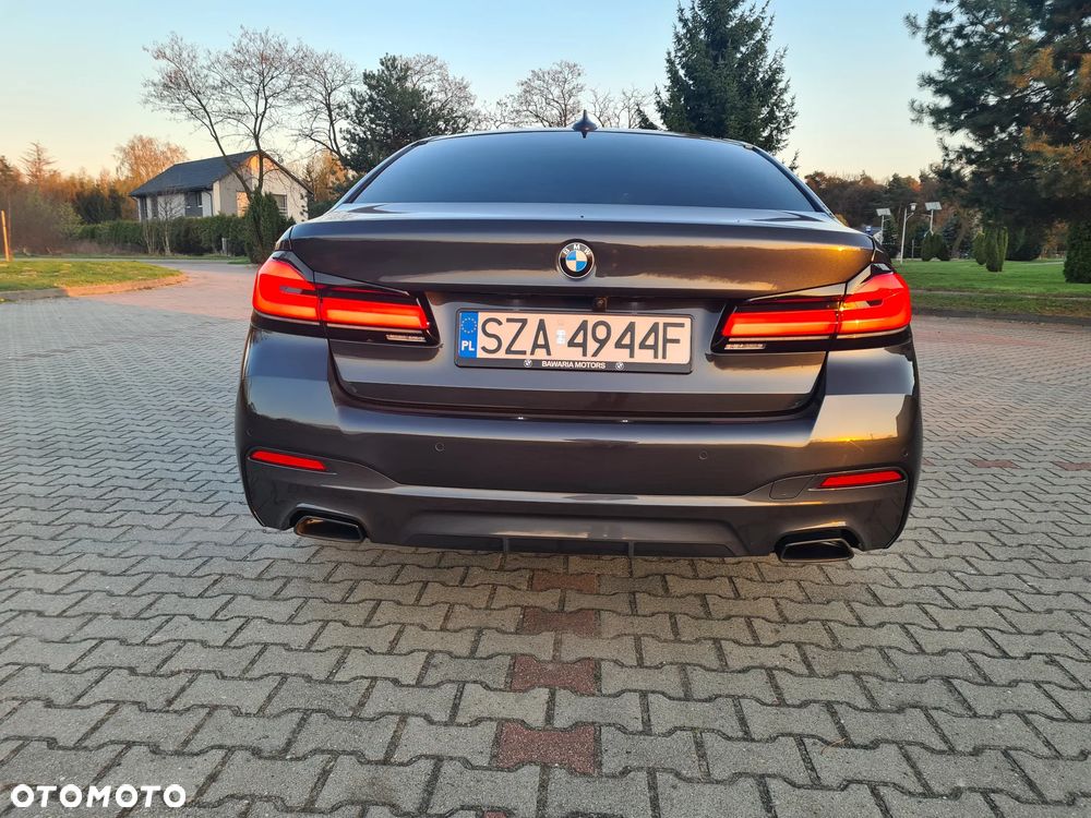 BMW Seria 5 530d xDrive mHEV M Sport sport - 4