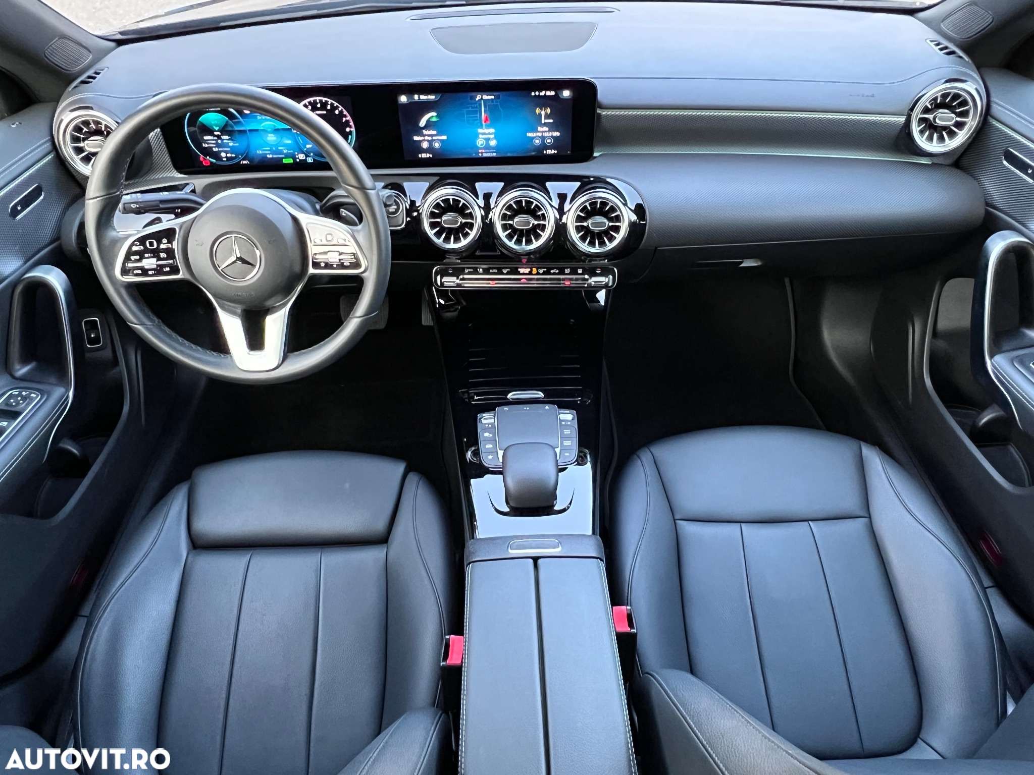 Mercedes-Benz CLA - 8