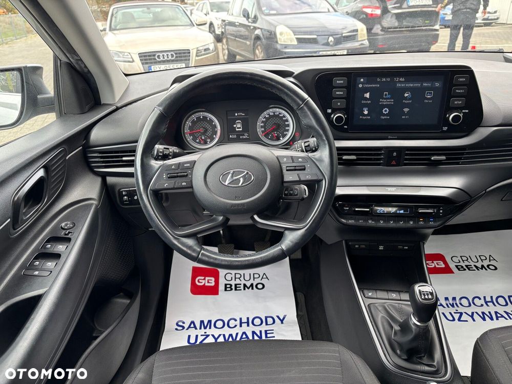 Hyundai i20 - 17