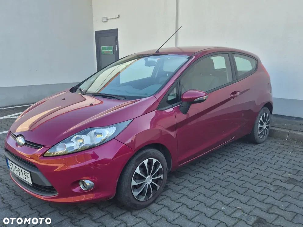 Ford Fiesta 1.25 Ambiente - 1