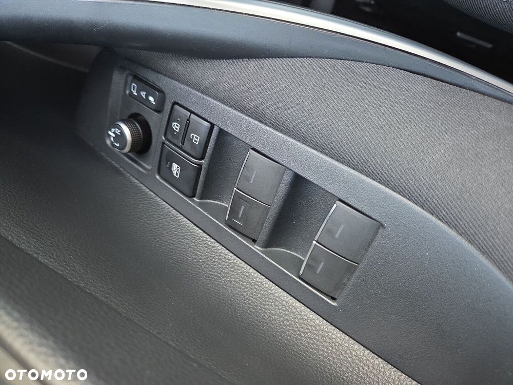 Toyota Corolla 1.8 Hybrid Comfort - 21