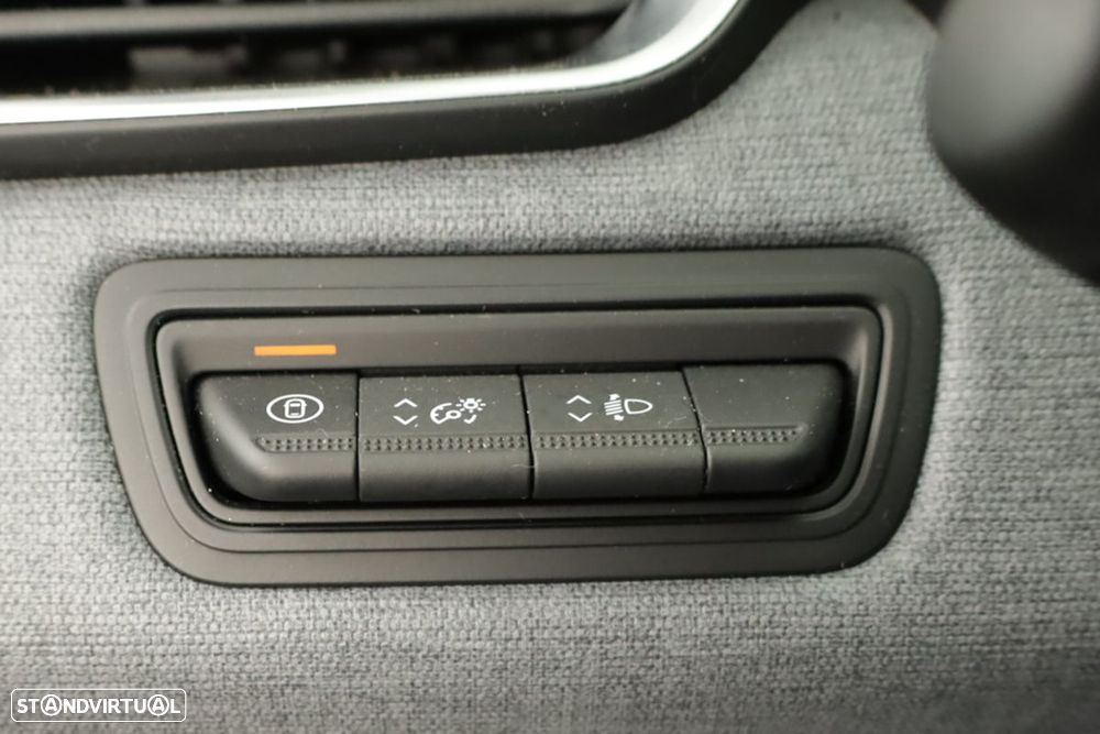 Renault Clio 1.0 TCe Evolution Bi-Fuel - 19
