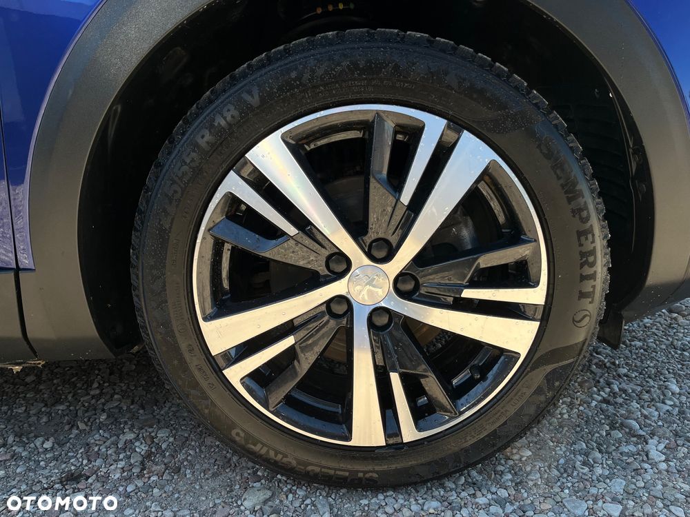 Peugeot 3008 BlueHDi 130 Stop & Start EAT8 Allure Business-Paket - 37