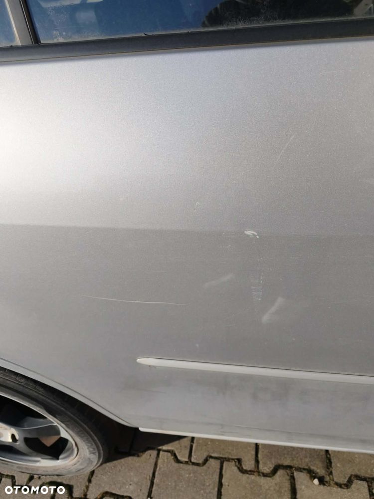 Mazda 5 2.0 CD DPF Comfort - 12