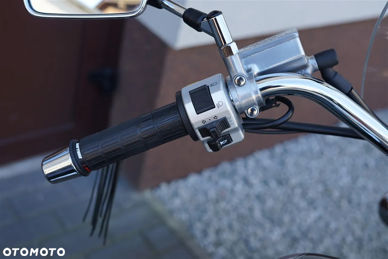 Suzuki VL 1500 Intruder LC - Boulevard C90 - 17