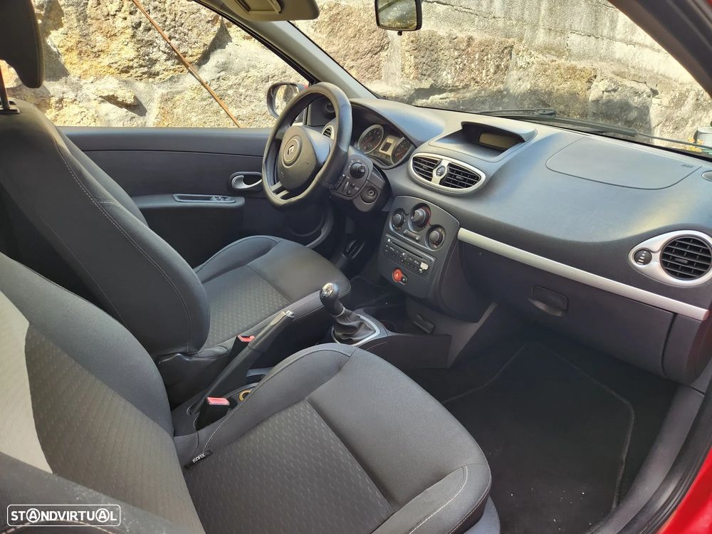 Renault Clio 1.2 16V Dynamique - 6