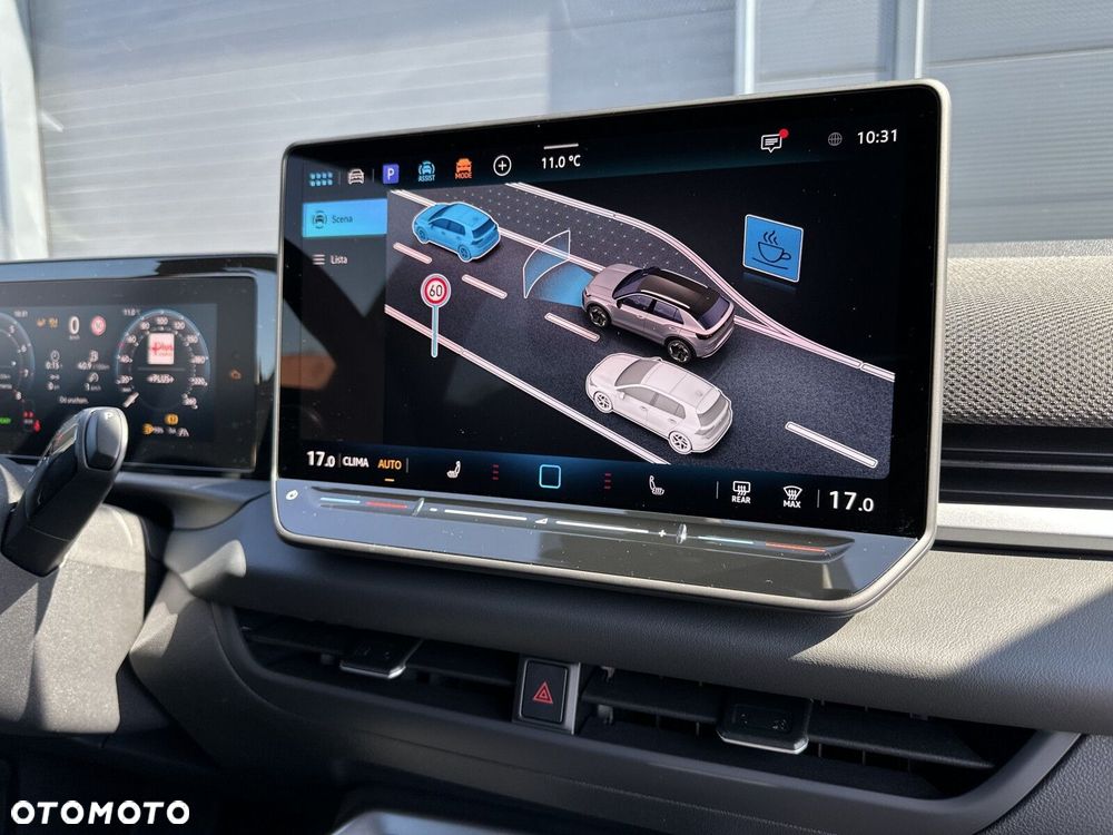 Volkswagen T-Roc - 23