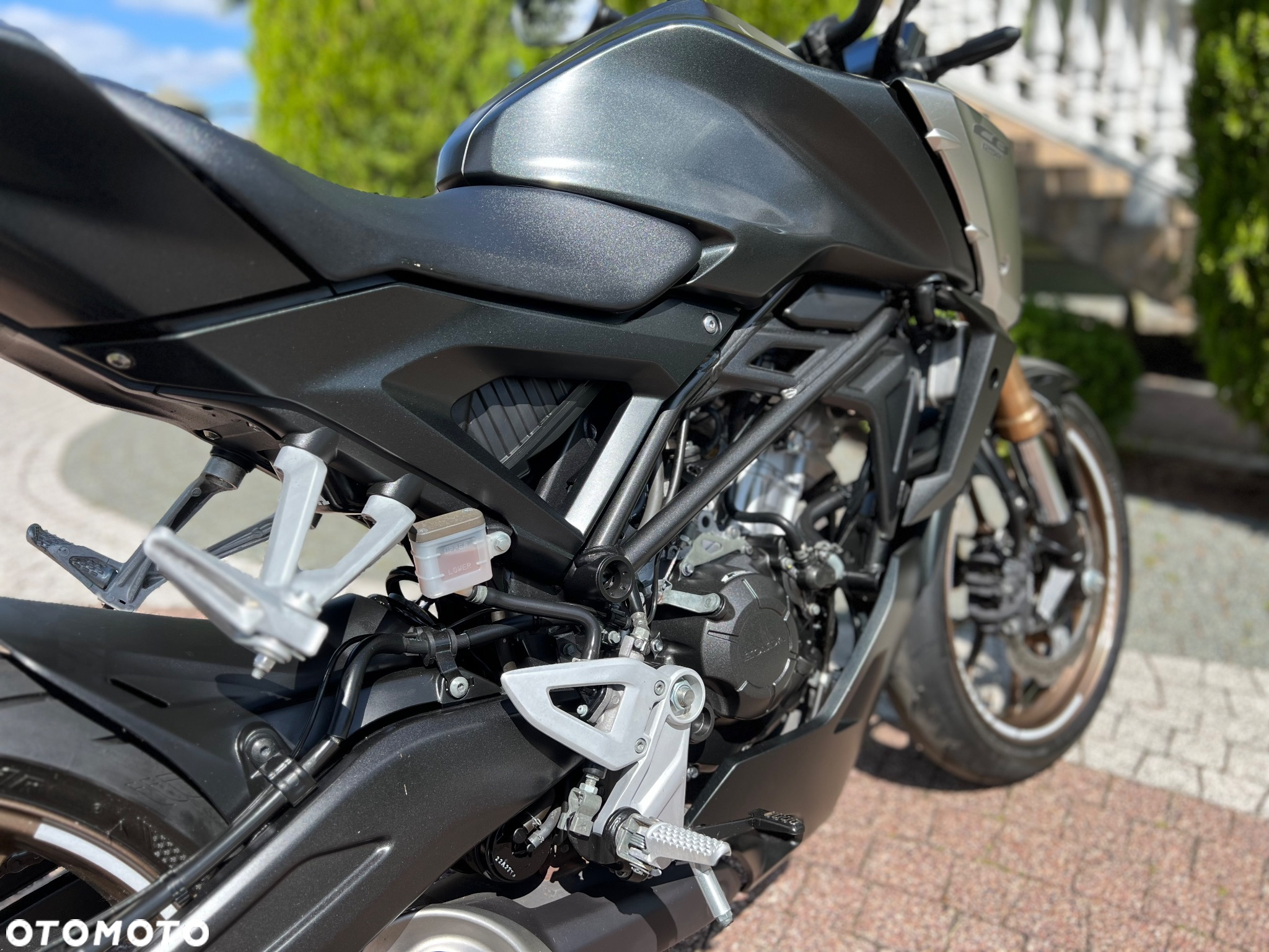 Honda CB - 14