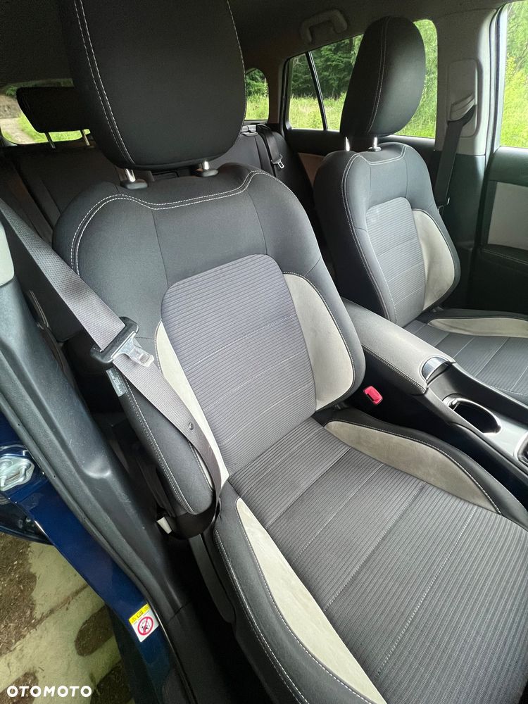 Toyota Avensis 2.0 D-4D Prestige - 7