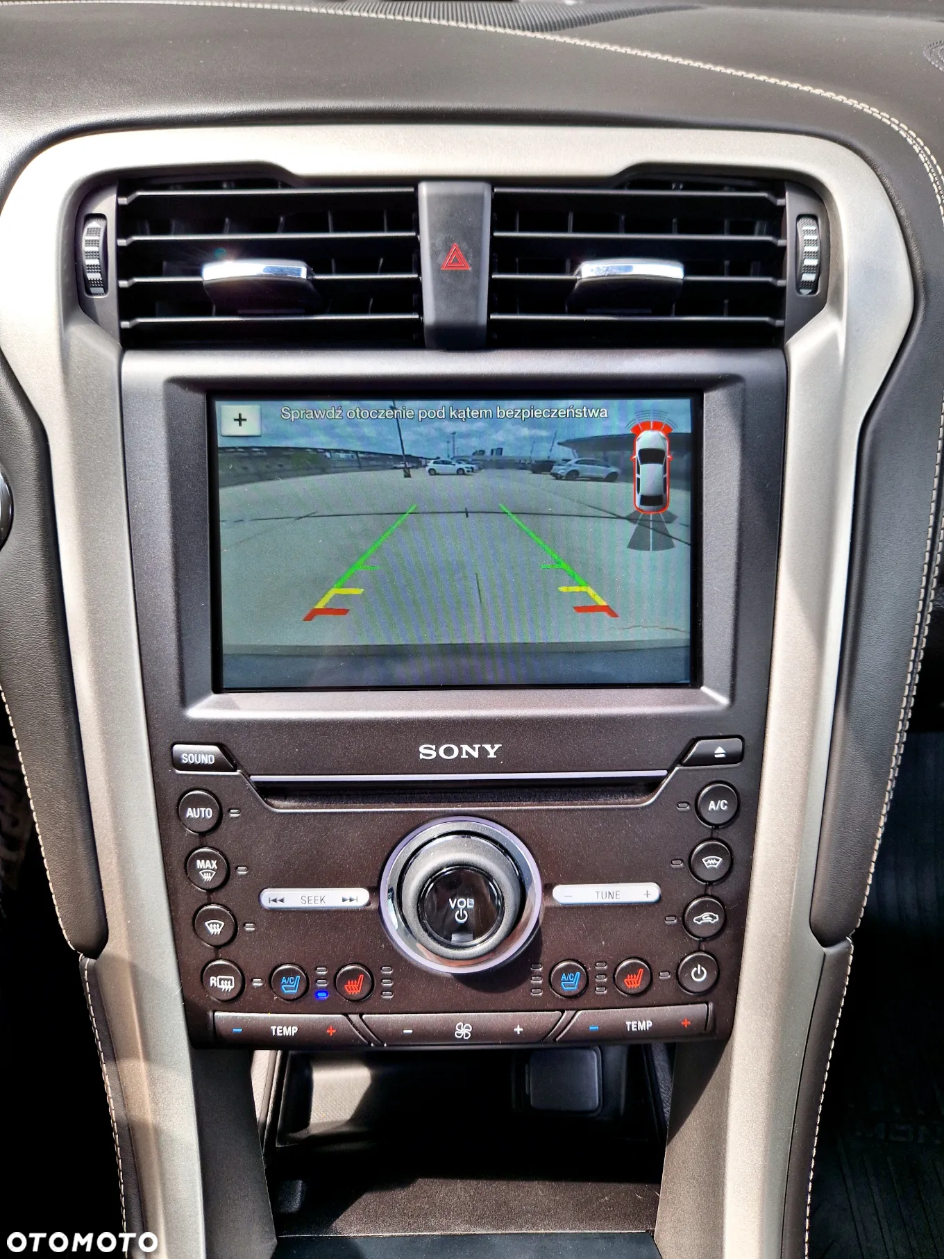 Ford Mondeo Vignale 2.0 TDCi PowerShift - 29
