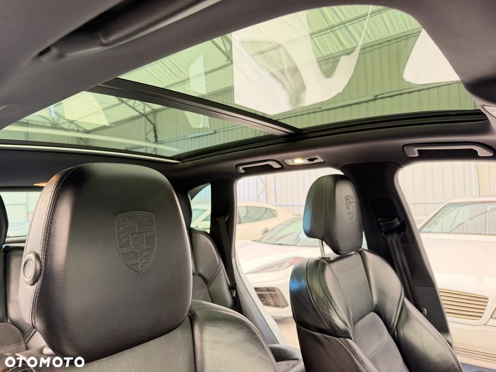 Porsche Cayenne Diesel Platinum Edition - 13