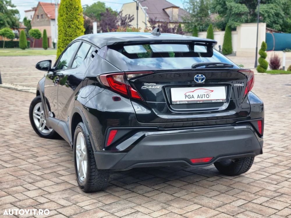 Toyota C-HR Style - 4