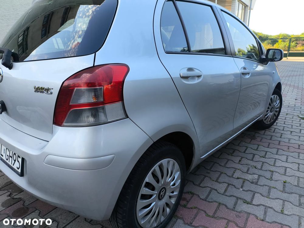 Toyota Yaris 1.0 VVT-i Luna - 8