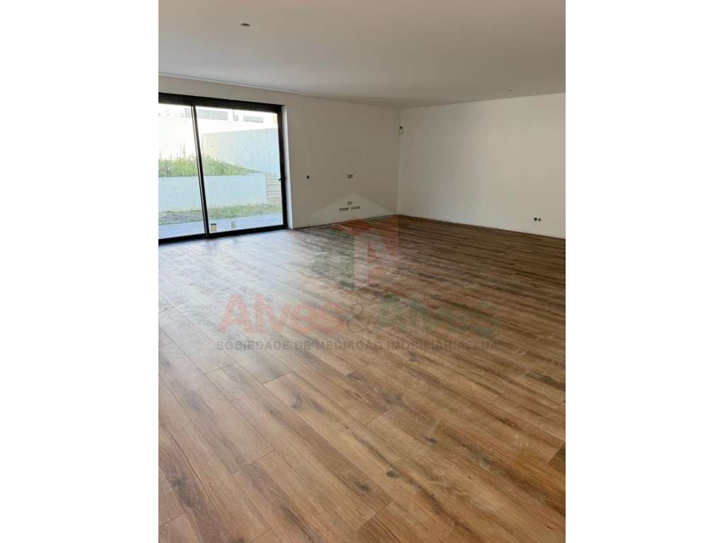 Moradia - T3 - Em construção - Moreira - Grande imagem: 3/9