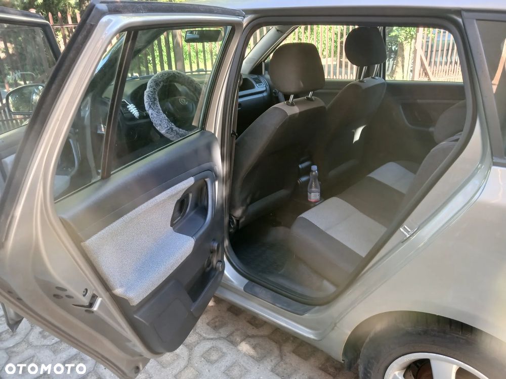 Skoda Fabia 1.2 TSI Classic - 14
