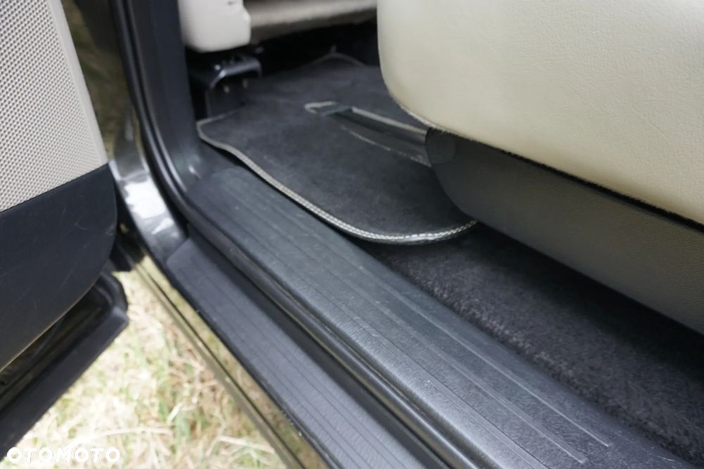 Mazda CX-9 3.7 V6 - 18