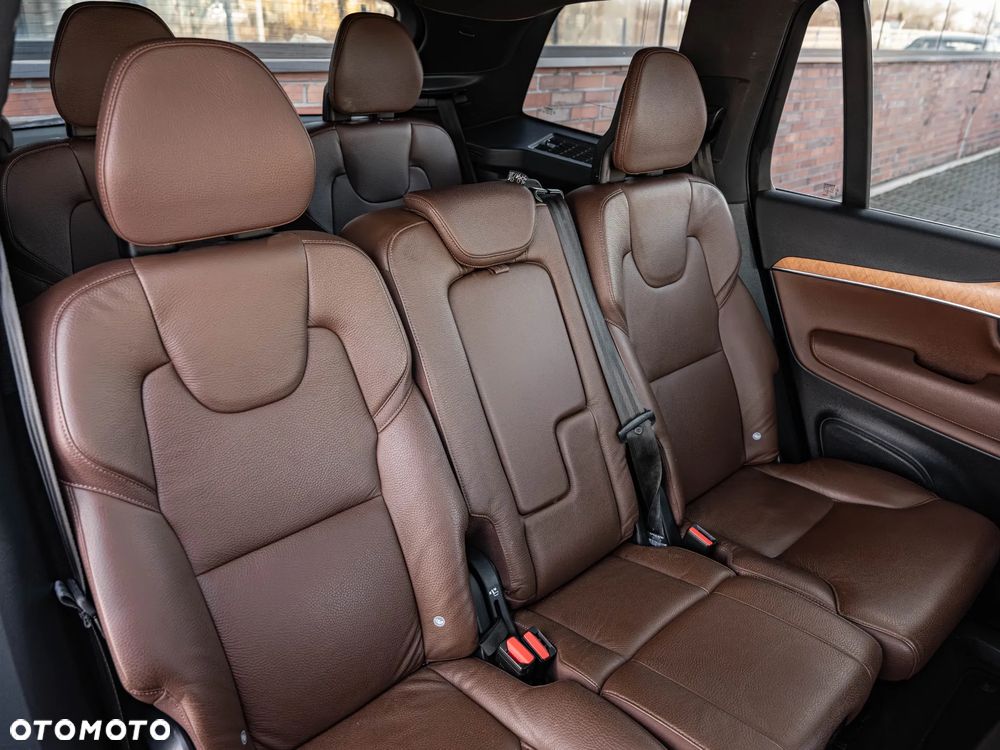 Volvo XC 90 T6 AWD Momentum - 34